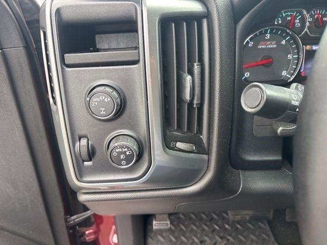 Chevrolet Silverado 1500 1LT Crew Cab 4WD 2014