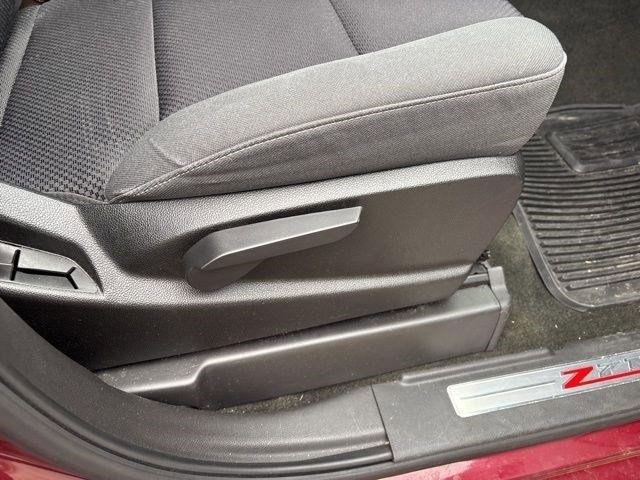 Chevrolet Silverado 1500 1LT Crew Cab 4WD 2014