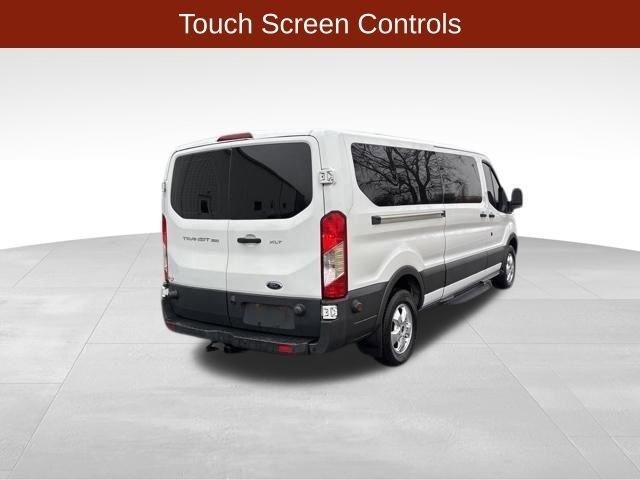 Ford Transit 350 Wagon Low Roof XLT w/Sliding Pass. 148-in. WB 2017