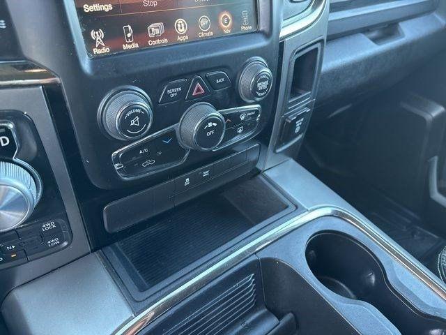 RAM 1500 Sport Crew Cab SWB 4WD 2017