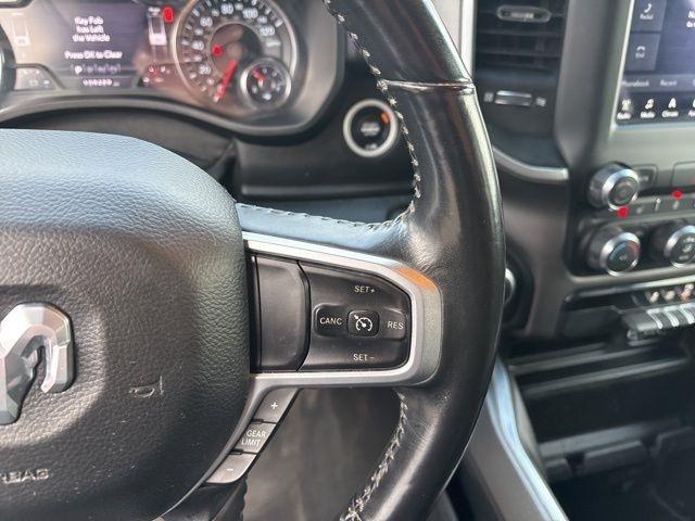 RAM 1500 Big Horn Crew Cab SWB 4WD 2020