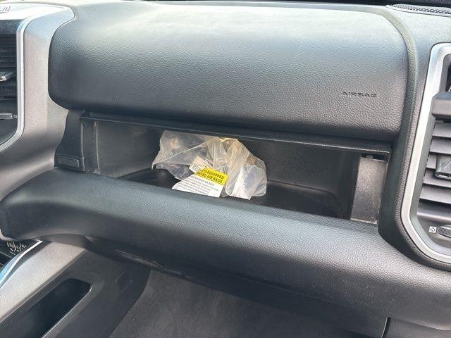 RAM 1500 Big Horn Crew Cab SWB 4WD 2020