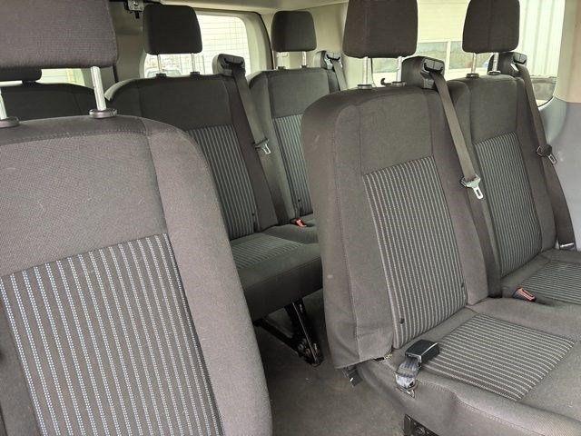 Ford Transit 150 Wagon Low Roof XL 60/40 Pass. 130-in. WB 2018