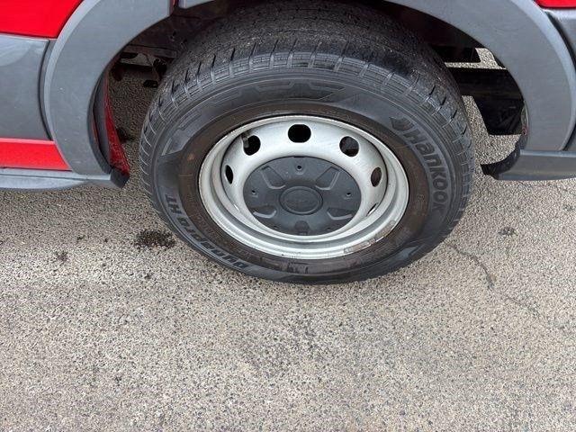 Ford Transit 150 Wagon Low Roof XL 60/40 Pass. 130-in. WB 2018