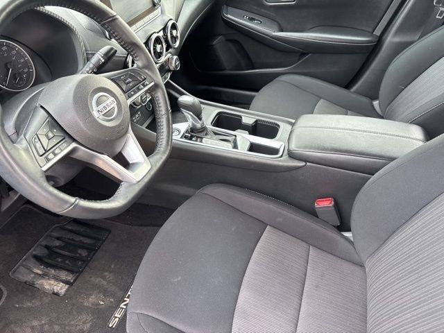 Nissan Sentra SV 2022