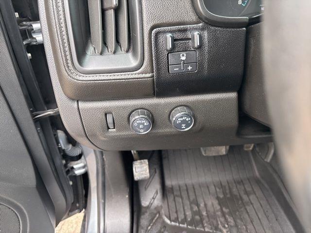 GMC Canyon Elevation Crew Cab 4WD 2022