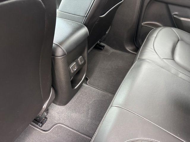 GMC Canyon Elevation Crew Cab 4WD 2022