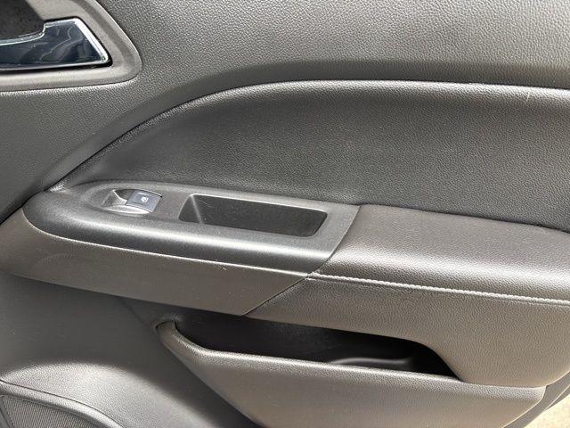 GMC Canyon Elevation Crew Cab 4WD 2022