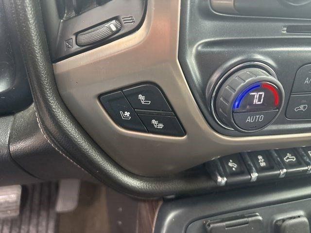 GMC Sierra 1500 Denali Crew Cab Long Box 4WD 2017