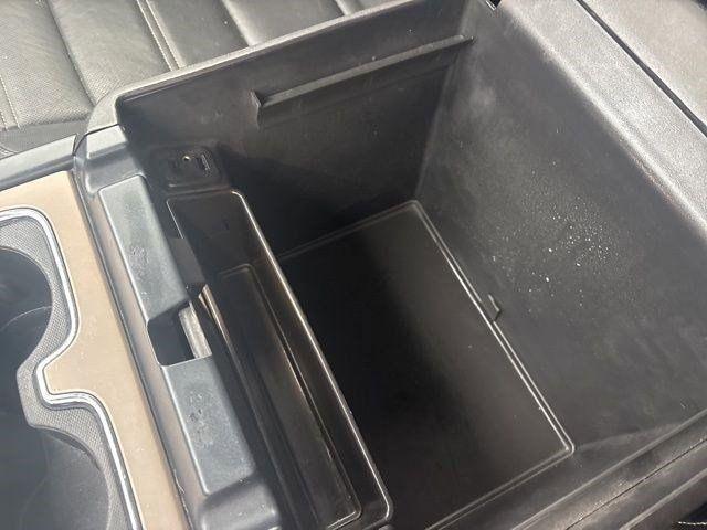 GMC Sierra 1500 Denali Crew Cab Long Box 4WD 2017