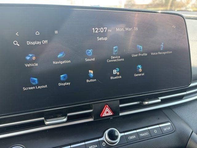 Hyundai Elantra SEL 2023