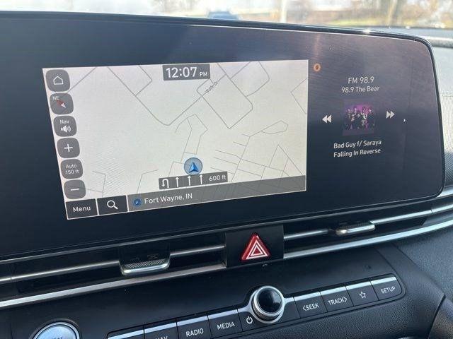 Hyundai Elantra SEL 2023