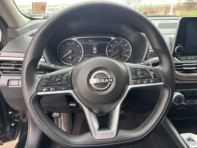 Nissan Altima 2.5 SV 2023