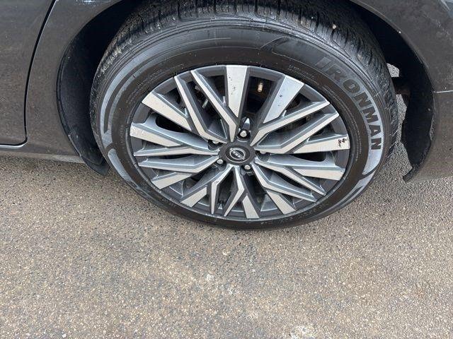 Nissan Altima 2.5 SV 2023