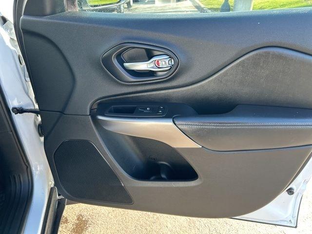 Jeep Cherokee Latitude 4WD 2020