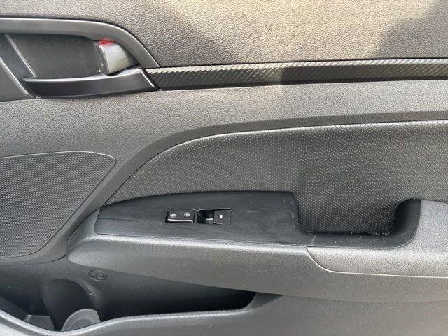 Hyundai Elantra 6AT 2018