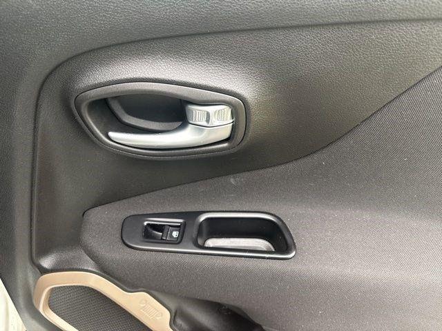 Jeep Renegade Latitude 4WD 2017