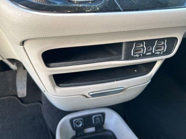 Chrysler Voyager LXI 2021