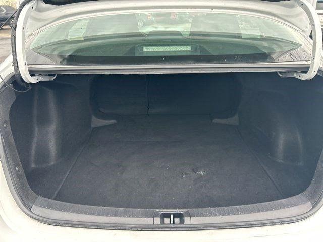 Toyota Corolla LE 2023