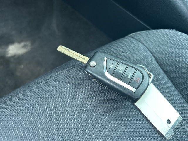 Toyota Corolla LE 2023