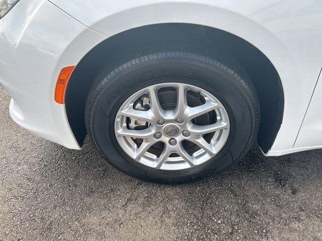 Chrysler Voyager LX 2023