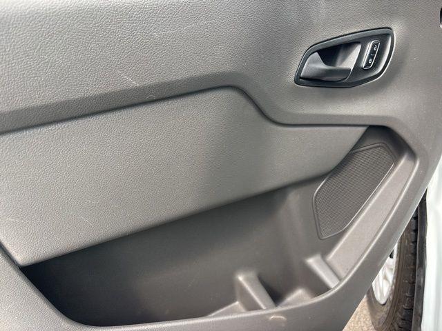 Ford Transit 350 Wagon Low Roof XLT w/Sliding Pass. 148-in. WB 2024