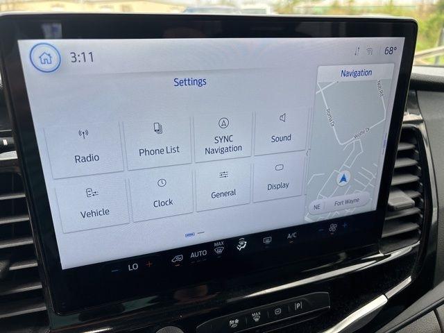 Ford Transit 350 Wagon Low Roof XLT w/Sliding Pass. 148-in. WB 2024