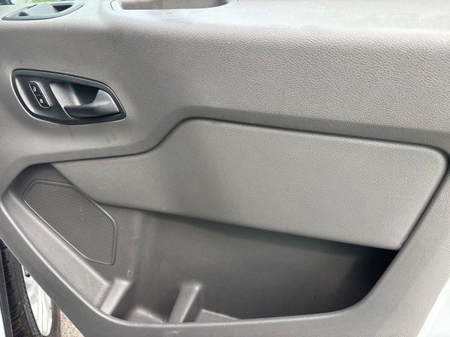 Ford Transit 350 Wagon Low Roof XLT w/Sliding Pass. 148-in. WB 2024