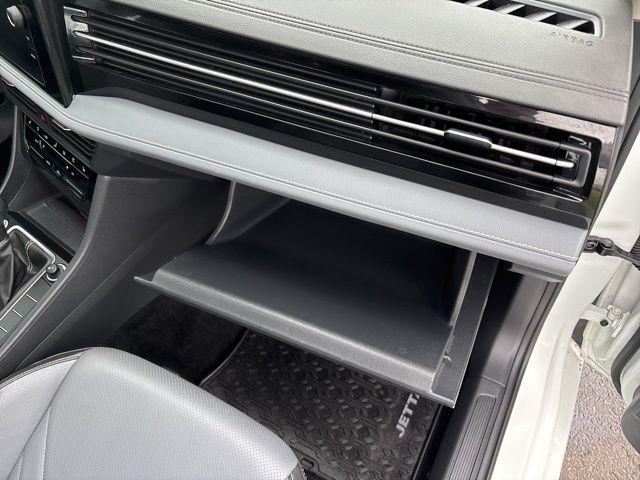 Volkswagen Jetta SEL 2025