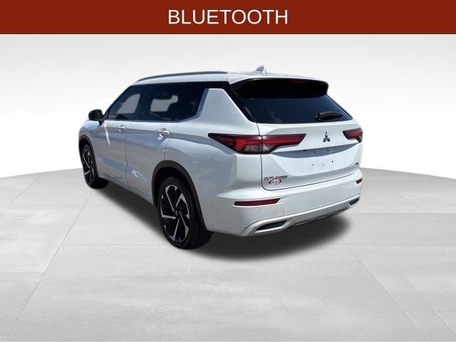 Mitsubishi Outlander SEL 4WD 2023