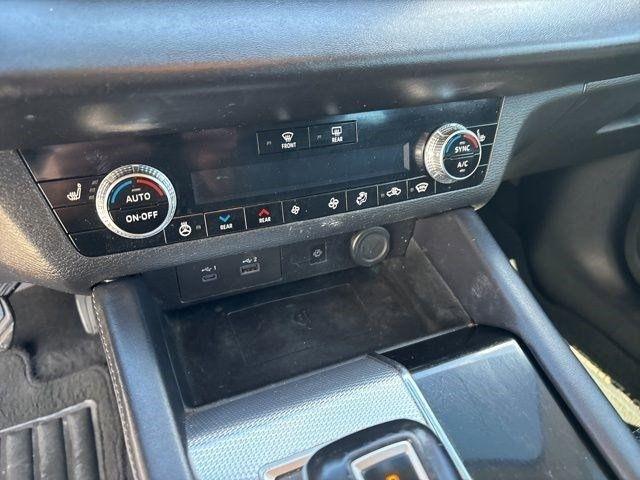 Mitsubishi Outlander SEL 4WD 2023