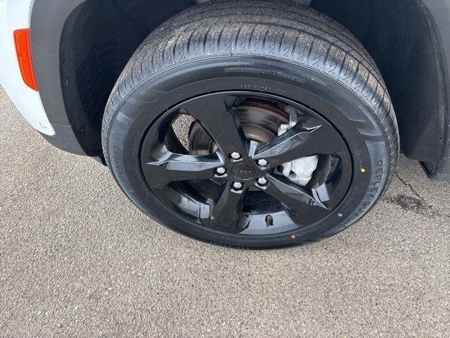 Jeep Grand Cherokee Limited 4WD 2023