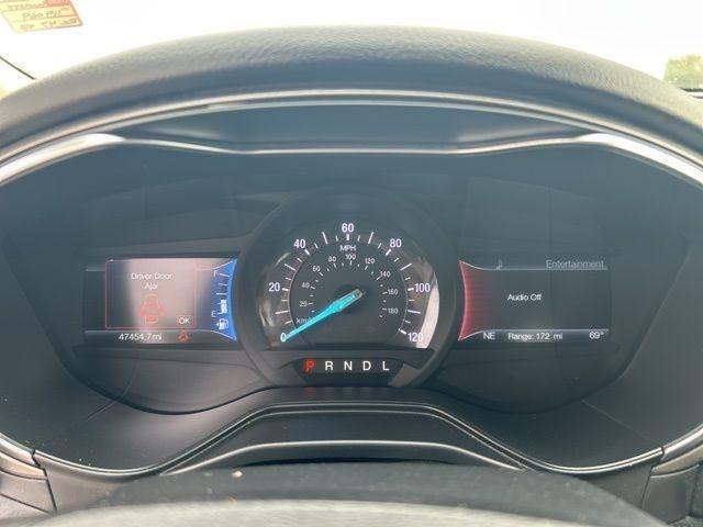 Ford Fusion Hybrid SE 2020