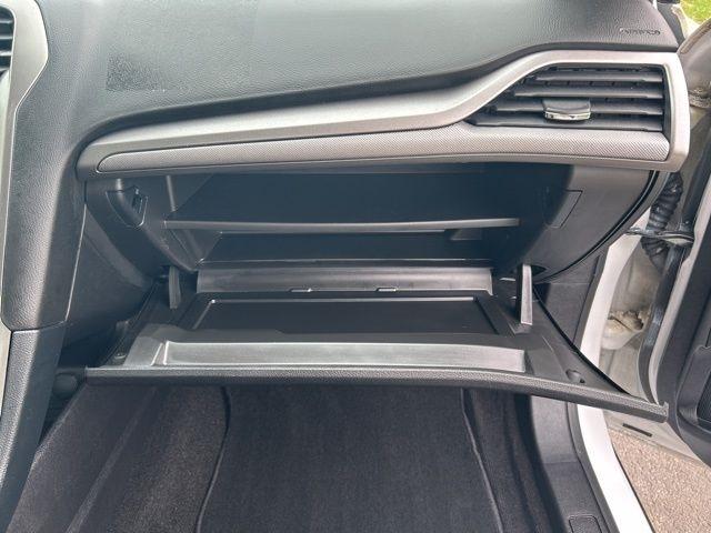 Ford Fusion Hybrid SE 2020