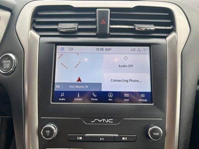 Ford Fusion Hybrid SE 2020