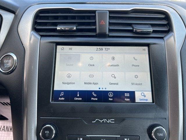 Ford Fusion Hybrid SE 2020