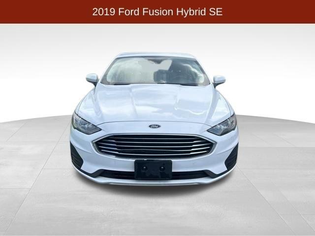 Ford Fusion Hybrid SE 2019