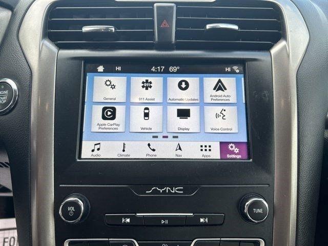 Ford Fusion Hybrid SE 2019