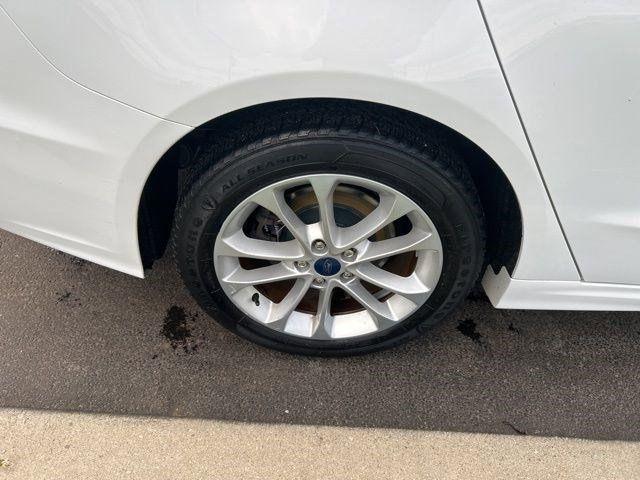 Ford Fusion Hybrid SE 2019