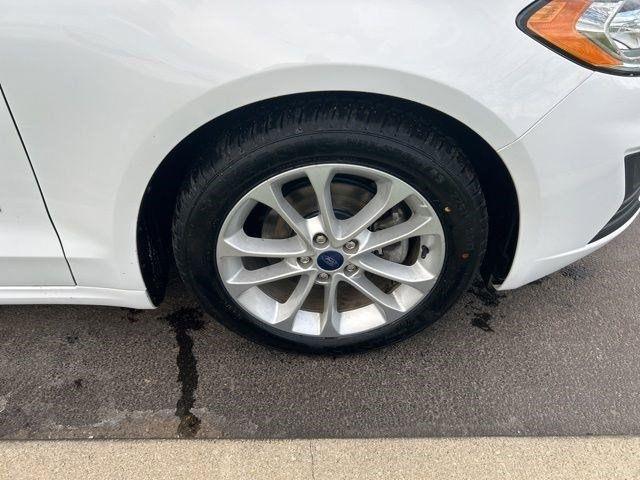 Ford Fusion Hybrid SE 2019