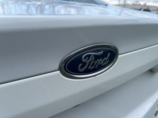 Ford Fusion Hybrid SE 2019