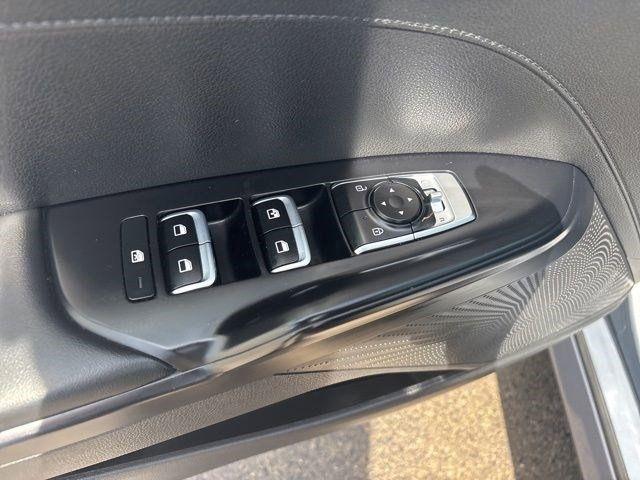 Kia K5 LXS 2023