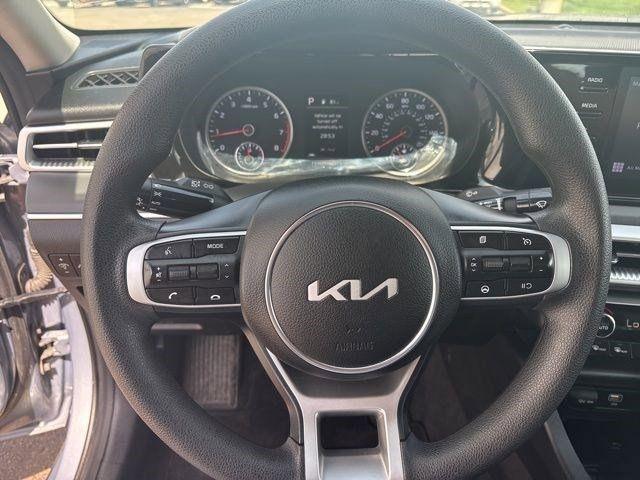 Kia K5 LXS 2023