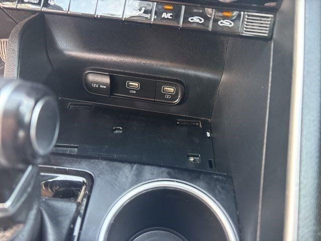 Kia K5 LXS 2023