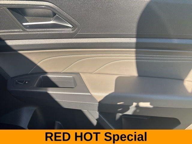 Volkswagen Atlas Cross Sport  2021