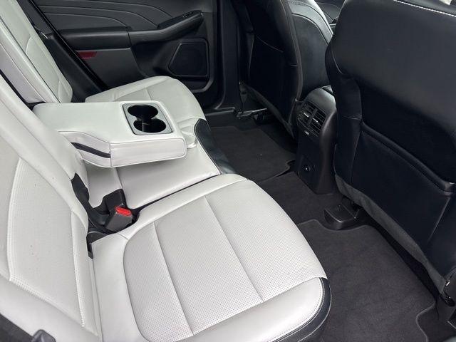 Ford Escape Platinum Hybrid AWD 2023