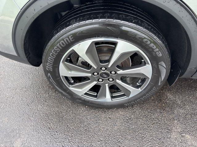 Ford Escape Platinum Hybrid AWD 2023