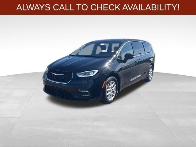 Chrysler Pacifica Touring L 2024