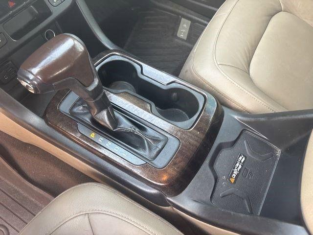 GMC Canyon SLT Crew Cab 4WD Short Box 2020