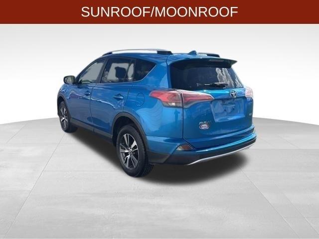 Toyota RAV4 XLE FWD 2016